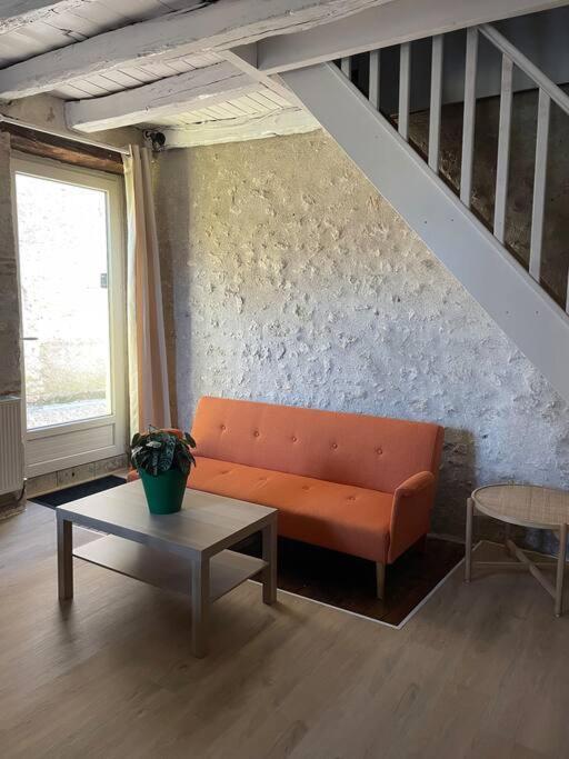 Gite Le Baulois, Maisonnette Calme Et Confort En Vallee De Loire Baule Exterior photo